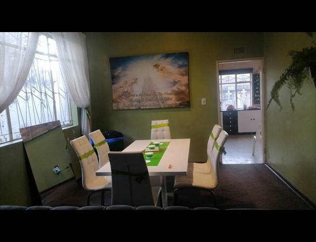 3 BEDROOM HOUSE FOR SALE IN LORENTZVILLE